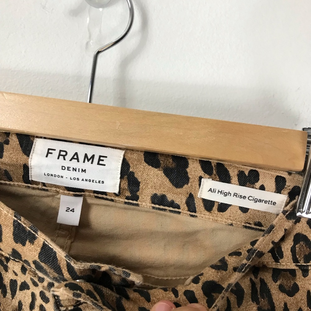 Frame Denim High Rise Leopard Print Jeans - Picture 10 of 16